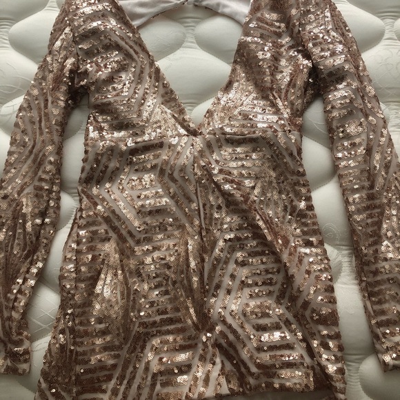 Romper - Picture 2 of 2